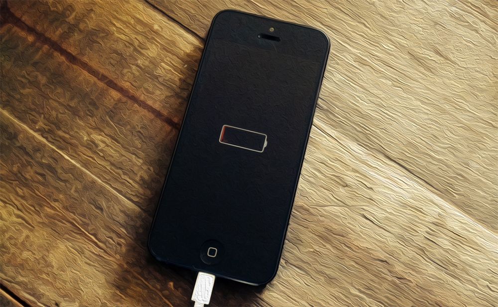 iPhone села батарея