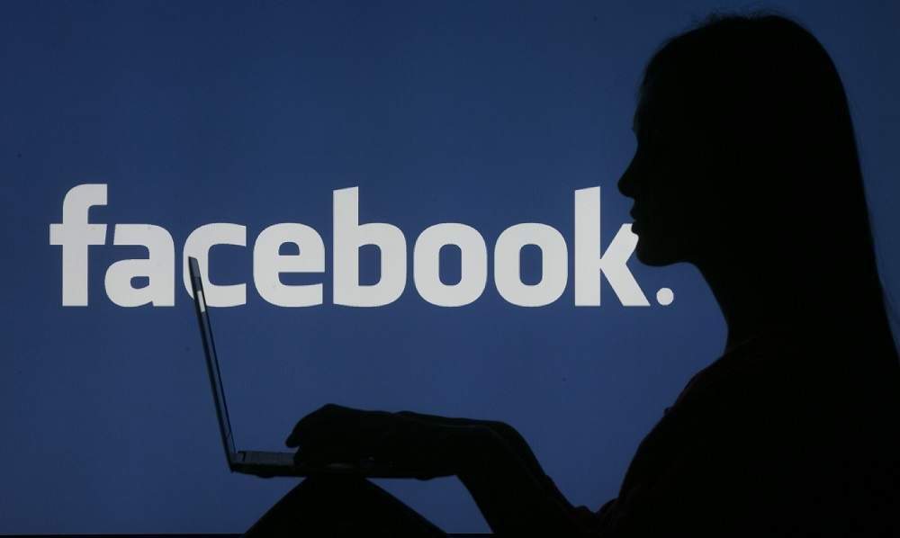 Ілюстрація на тему Як зробити хештег в Фейсбук: правила використання, ліміт