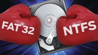 Протистояння Fat32 і NTFS